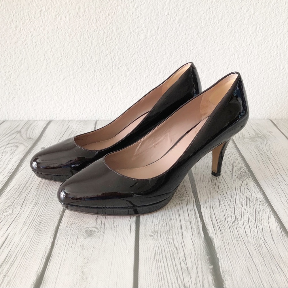 VINCE CAMUTO Black Patent Leather Platform Pumps